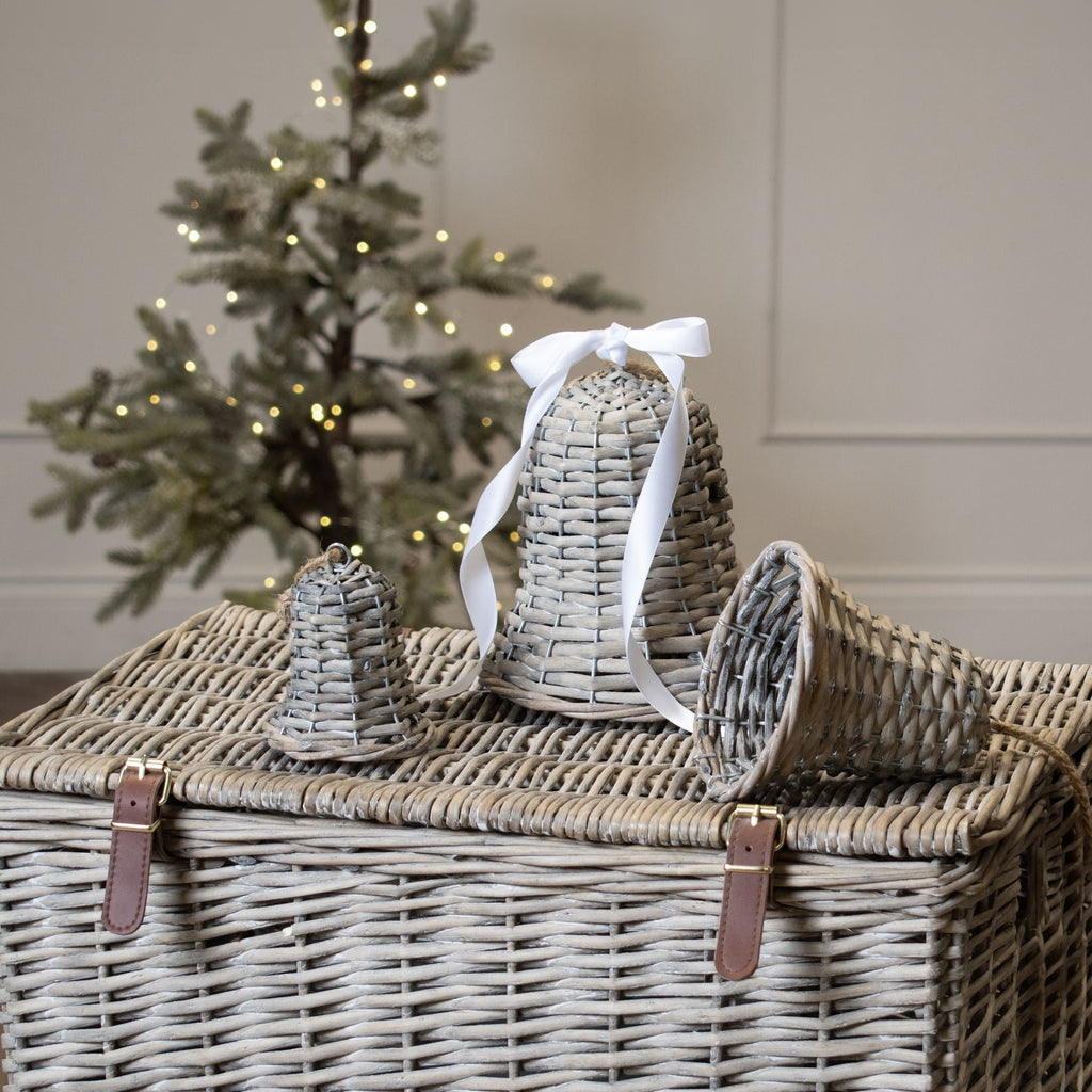 Medium Wicker Bell Decoration Christmas Hanging Decoration